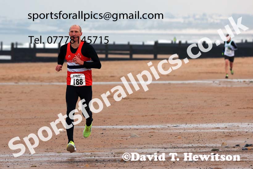 The 2023 Blyth Sands Race. Photo: David T. Hewitson/Sports for All Pics